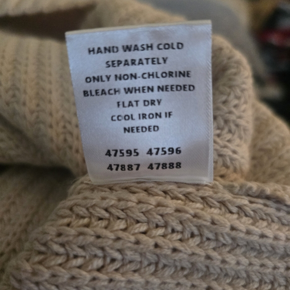 Sugarlips Colorblock Funnel Neck Knit Cozy Fall Sweater Beige Cream  New XS - Picture 6 of 6